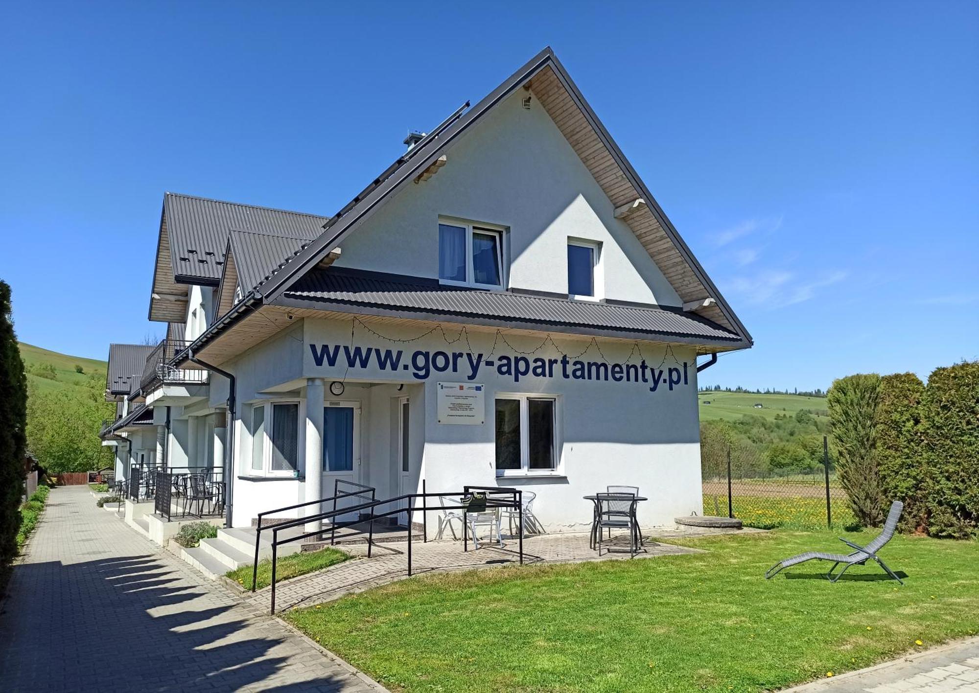 Apartaments Gory Niedzica Zamek Exterior foto