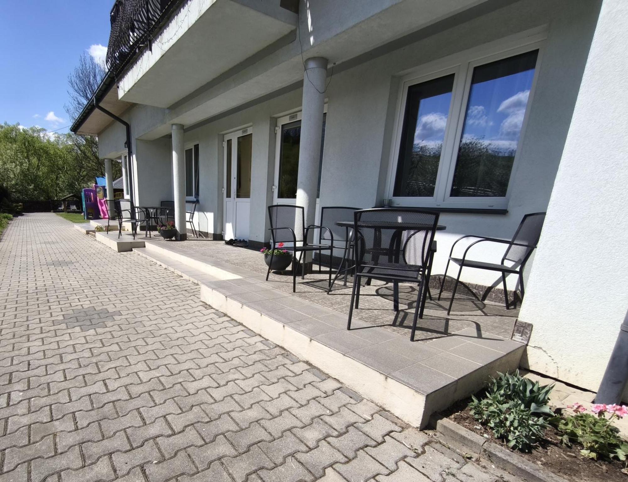 Apartaments Gory Niedzica Zamek Exterior foto