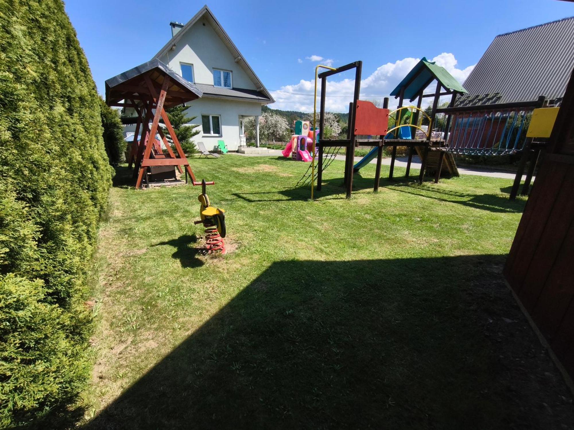 Apartaments Gory Niedzica Zamek Exterior foto